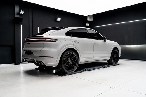 Porsche Cayenne blanche mate-51
