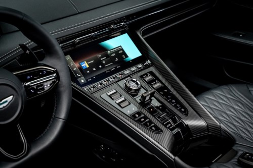 Aston Martin DB12-073