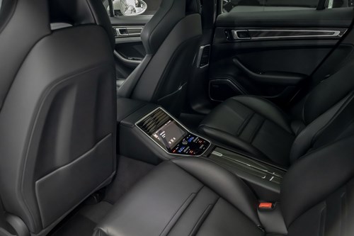 Porsche Panamera Hybrid-096