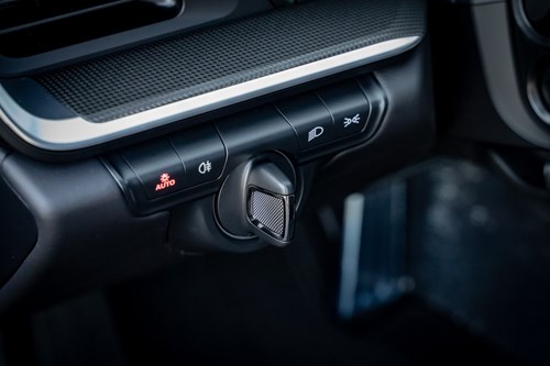 Porsche Carrera 4 bleue-167