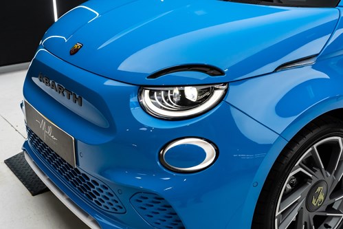 Fiat 500 Abarth Electrique-107