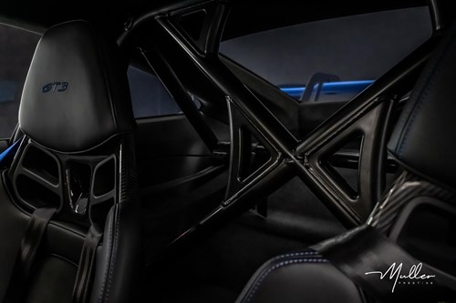 Muller-prestige-Porsche-gt3-sharkblueDSC086592