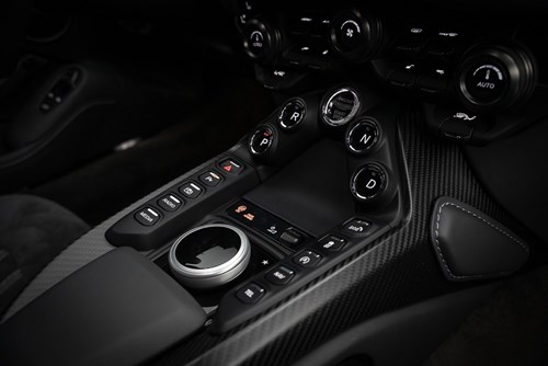 Aston Martin Vantage gris bleu-53