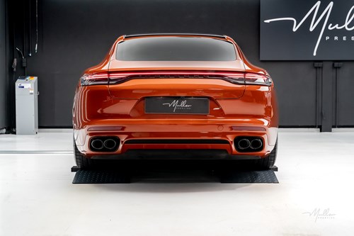 Porsche Panamera Sélection Orange-126