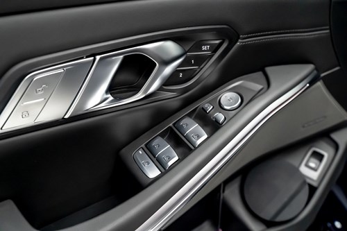 BMW M3 Competition mauve-078