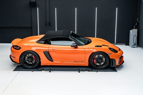 Porsche Spyder orange-094