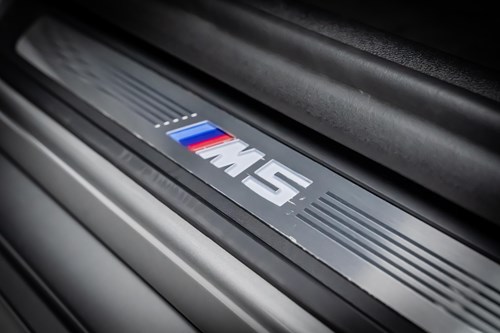 car-detailing-bmw-m5DSC0813410