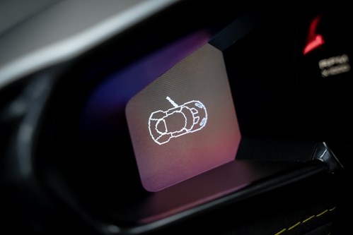 Lotus Evora blanche-133