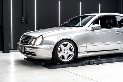 Mercedes-AMG-71