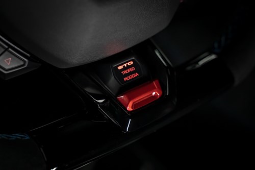 Lamborghini Huracan STO Bleue-094