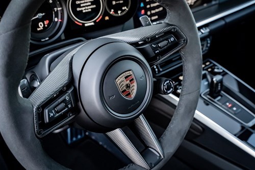 Porsche Carrera 4 bleue-163