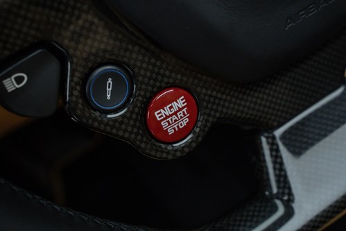 Ferrari 488 Spider-081