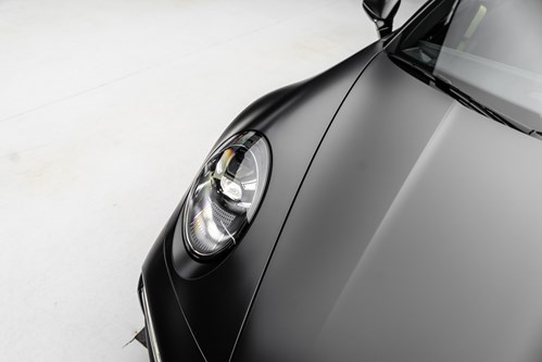 Porsche 911 Turbo noire mate-071