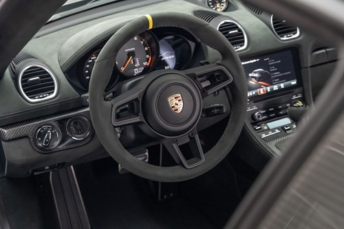 Porsche 718 GT4 RS-004