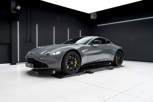 Aston Martin Vantage gris bleu-80
