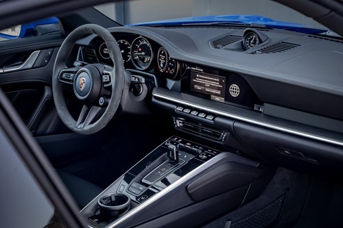 Porsche Carrera 4 bleue-156