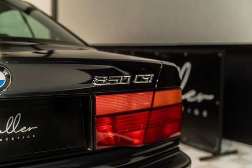 BMW 850 CSI-22