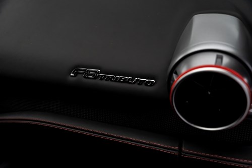 Ferrari F8 Tributo-090