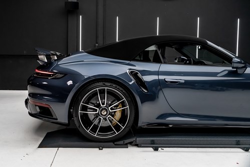 Porsche Turbos S gris bleu-53
