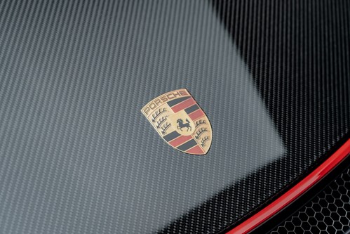 Porsche GT4 RS rouge-62