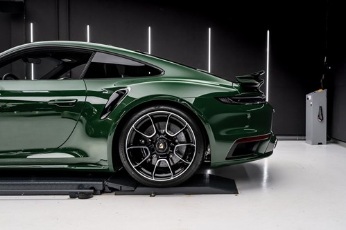 Porsche 911 Turbo S verte-78