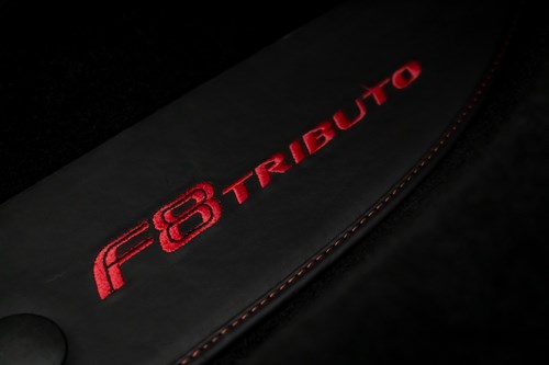 Ferrari F8 Tributo-086