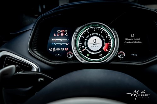 car-detailing-aston-martin-db11DSC083246