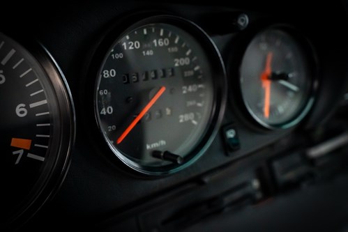 Porsche 930 turbo bleue-64