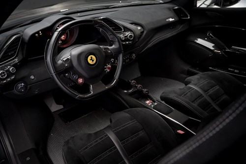 Ferrari 488 Pista-086