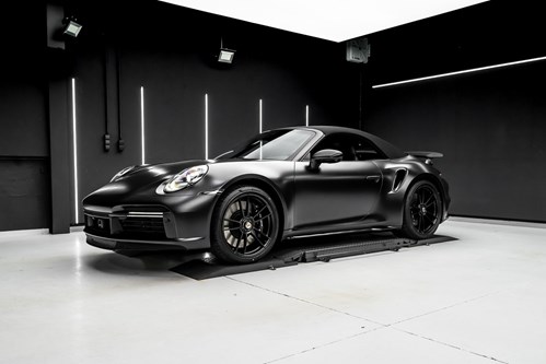 Porsche 911 Turbo noire mate-082