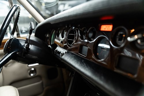 Roll Royce Silver Shadow-111