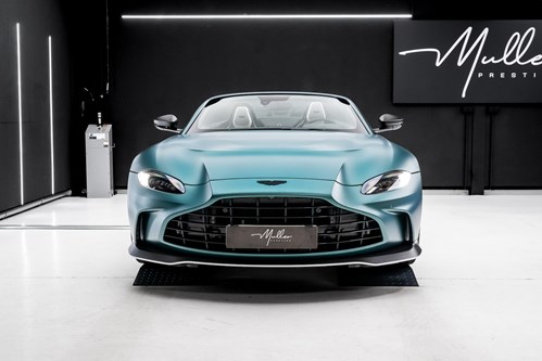Aston Martin Vantage V12 verte mate-119