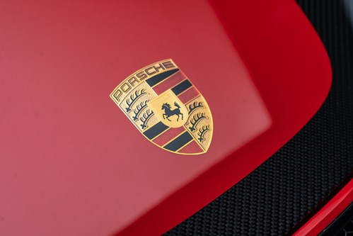 Porsche Spyder RS rouge-097