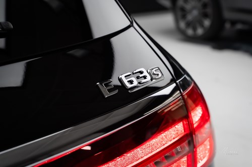 Mercedes E63 s break (50)