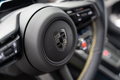 Porsche Turbo S Viola Metallic-46
