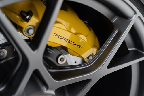 Porsche Spyder RS Rouge-13