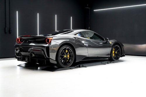 Ferrari 488 Pista-057