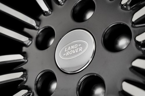 Detailing center-128