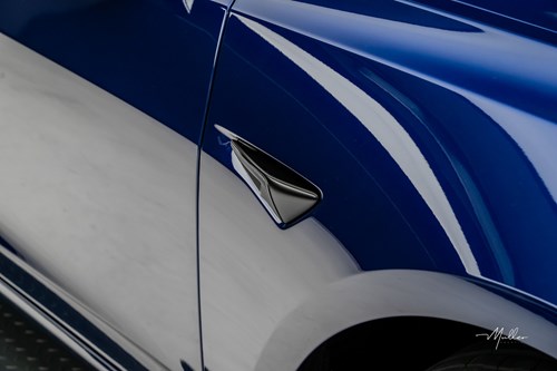 Tesla Model 3 bleu-161