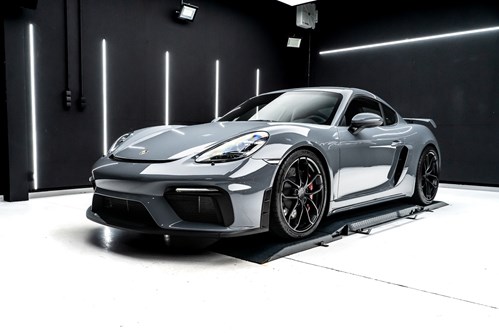 Porsche GT4 grise-bleue-094