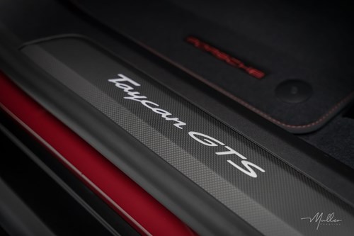 Porsche-Taycan-turbo-s-muller-prestige-detailing-28