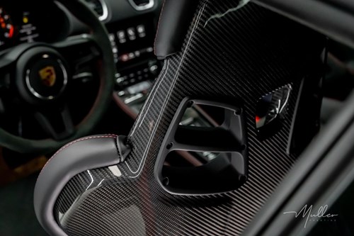 Porsche-gt4-718-muller-car-detailing-54