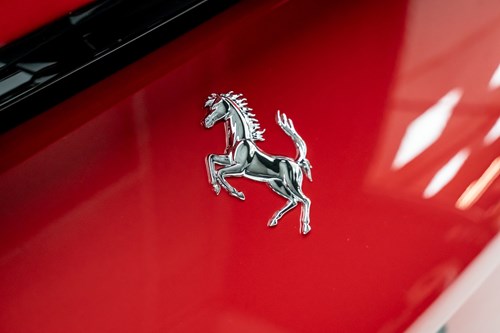 Ferrari F8 Tributo-095