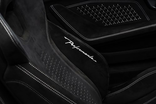 Lamborghini Superlegera blanche-49