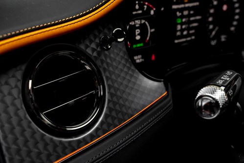 Bentley Continental GT 1st Edition-068