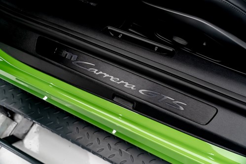 Porsche Carrera GTS Verte-51