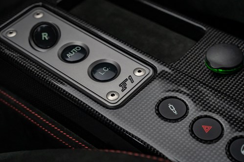 Ferrari 430 Scuderia rouge-042