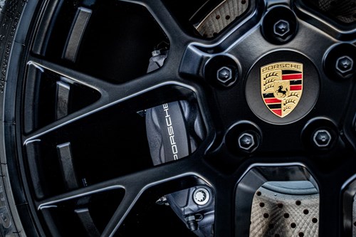 Porsche Carrera 4 bleue-142