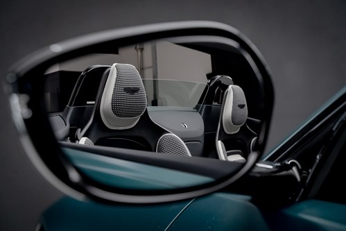 Aston Martin Vantage V12 verte mate-097