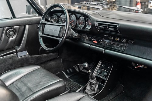 Porsche 930 Turbo grise-65